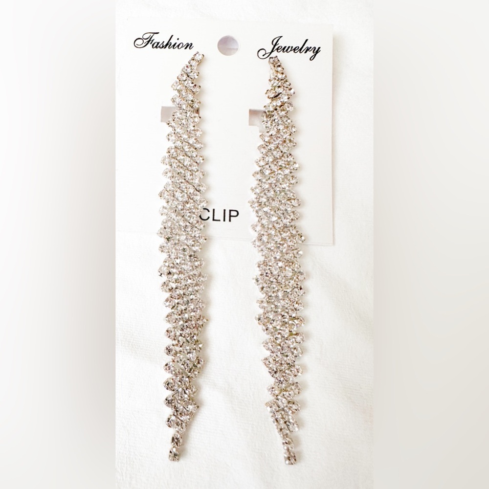 Rhinestone chandelier clip on earrings new